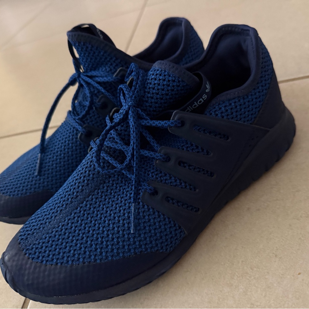 Adidas Tubular Radial Men's Size 7 Blue Athletic Sneakers